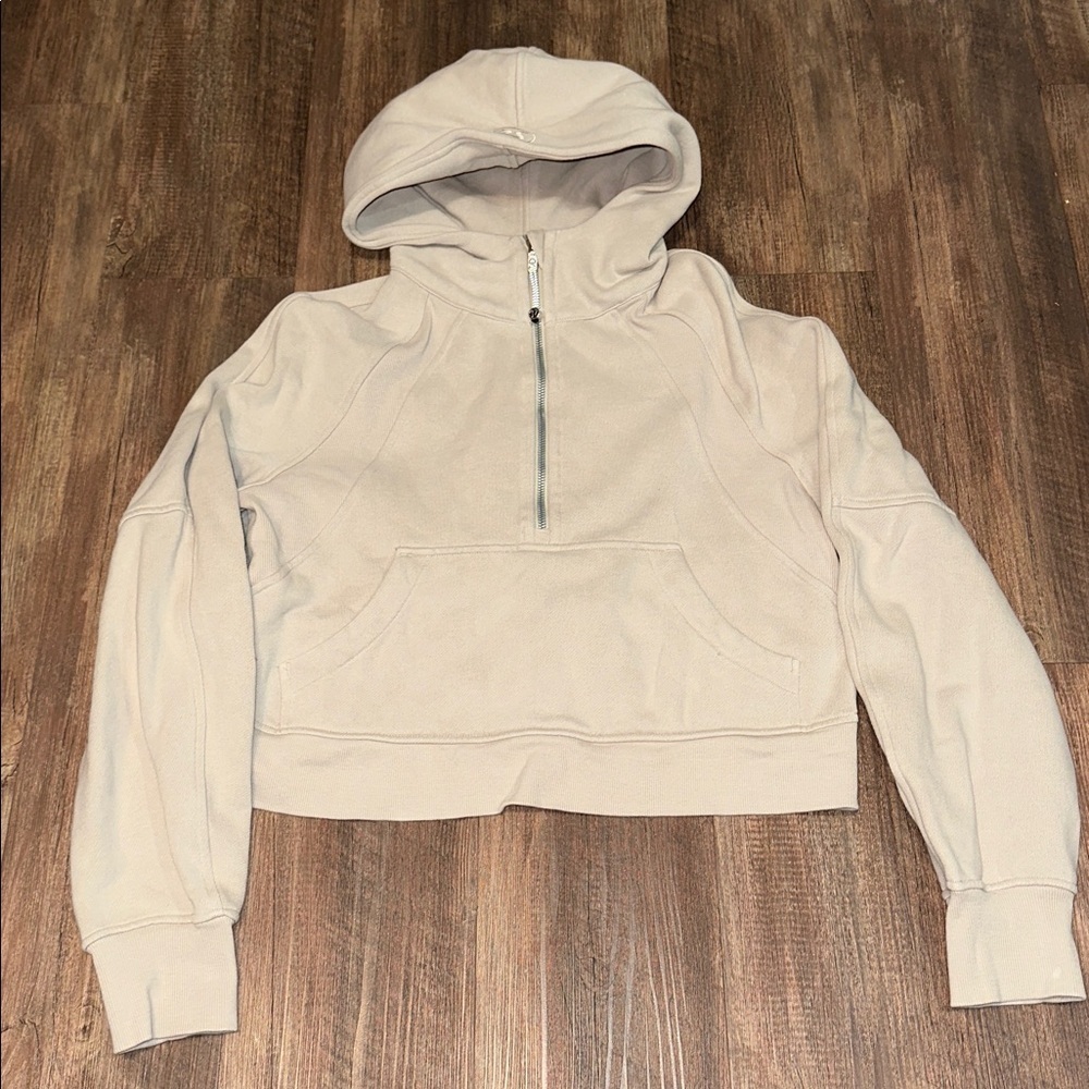 Womens crop lululemon scuba tan/cream hoodie size XS/S